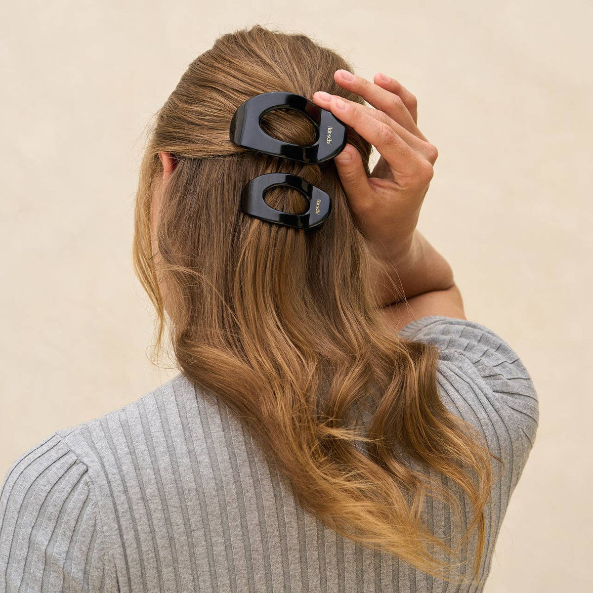 Recycled Plastic Small Flat Cloud Clip