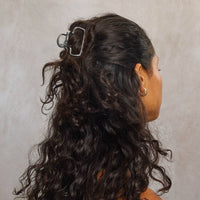 Metal Medium Open Shape Puffy Claw Clip