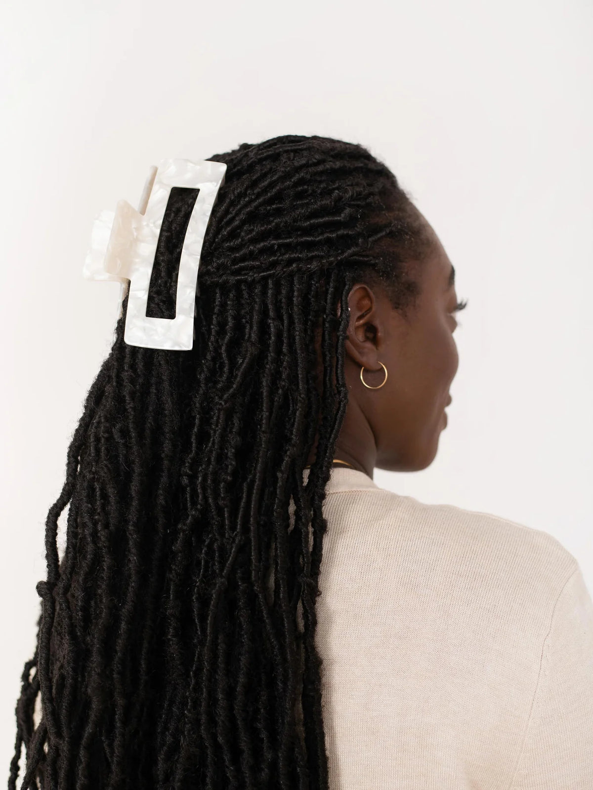 White Pearl Claw Clip
