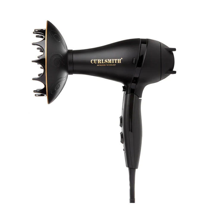 Trusted by Our Experts. Loved By Your Curls.