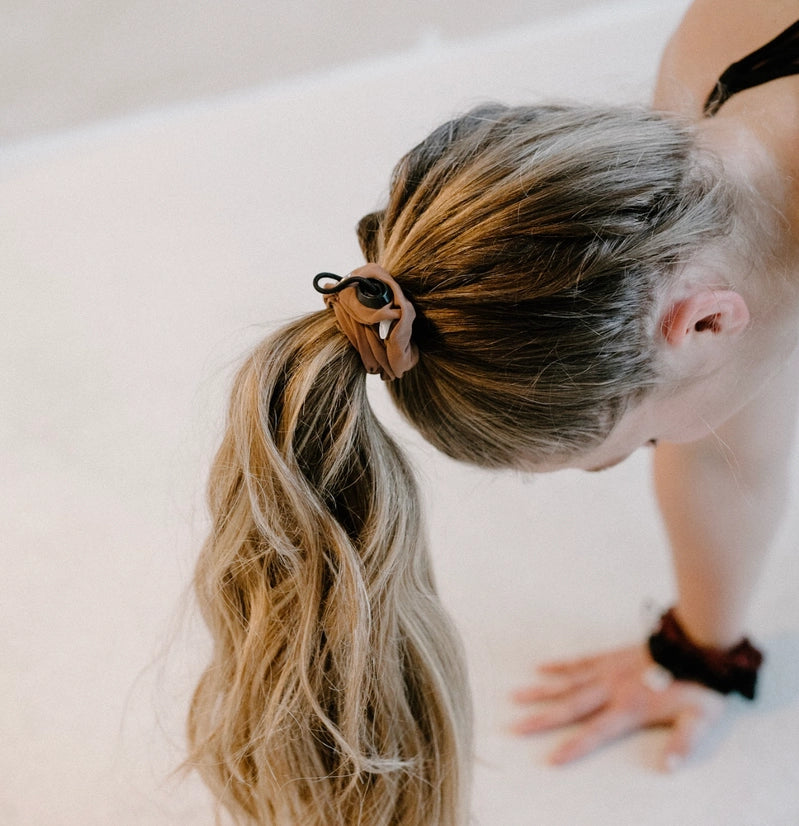 Hairstrong "Shake Proof" Hair Tie