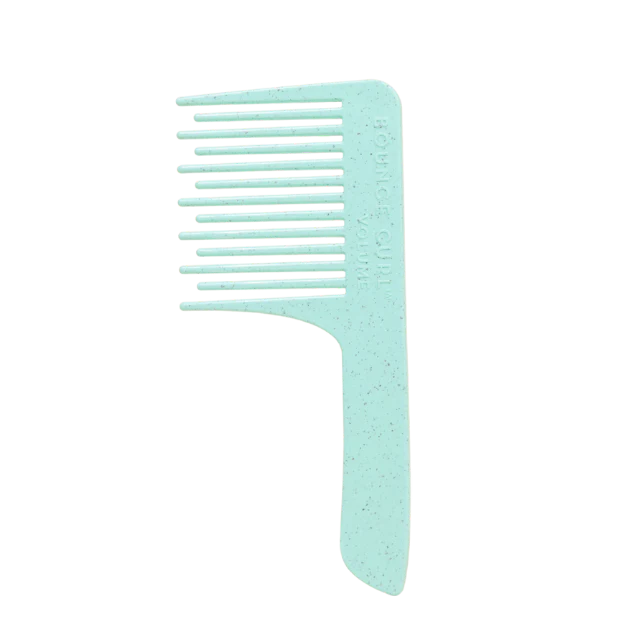 Trusted by Our Experts. Loved By Your Curls.